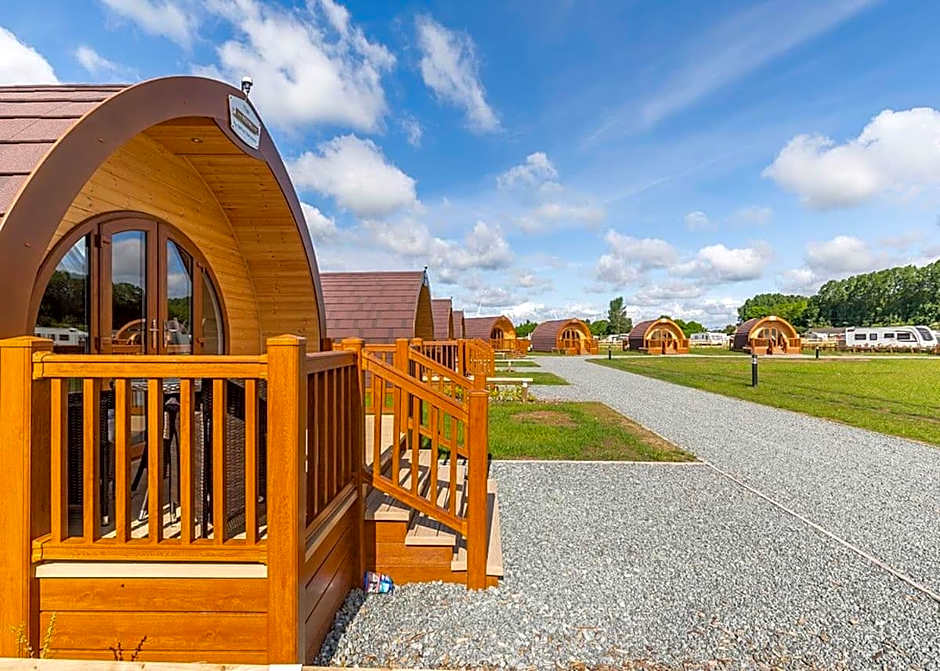 High Farm Holiday Park