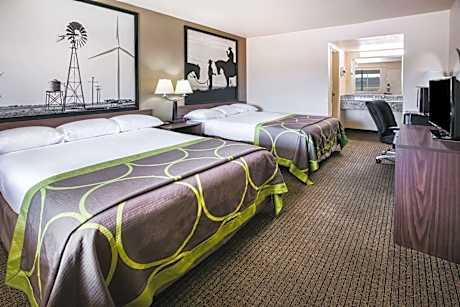 Super 8 by Wyndham Oklahoma Airport Fairgrounds West