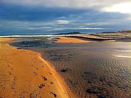 Dunstanburgh Castle Inn