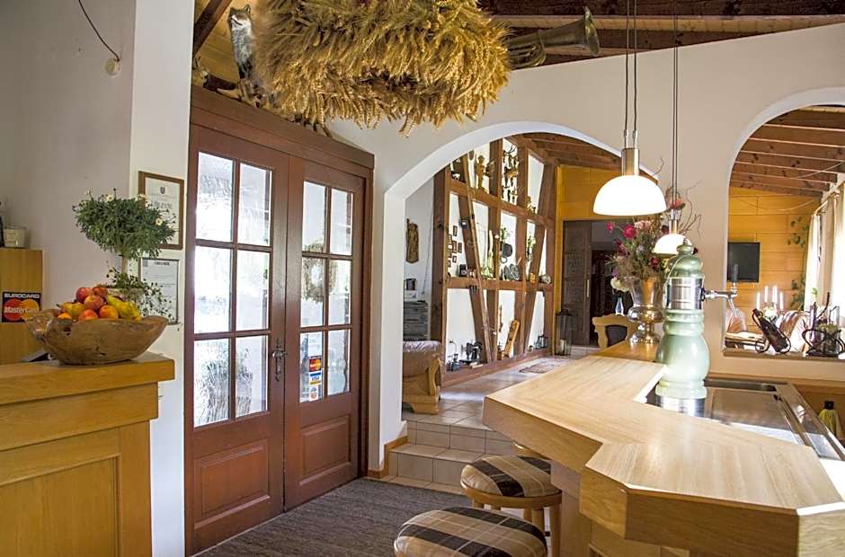 Hotel-Pension-Waldblick Garni