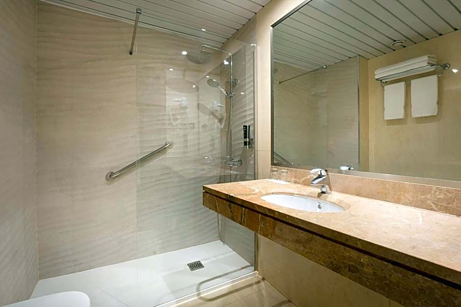Leonardo Hotel Barcelona Gran Via