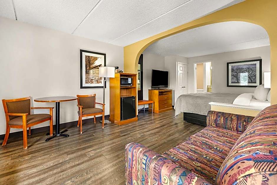 Quality Inn Columbus near Fort Benning