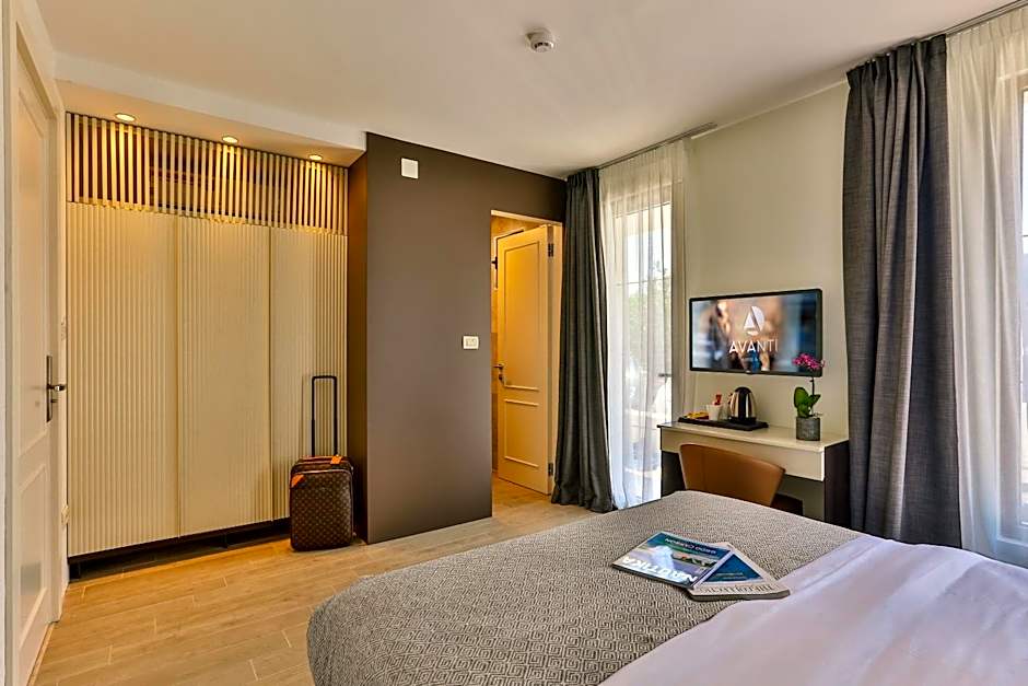 Avanti Hotel & Spa
