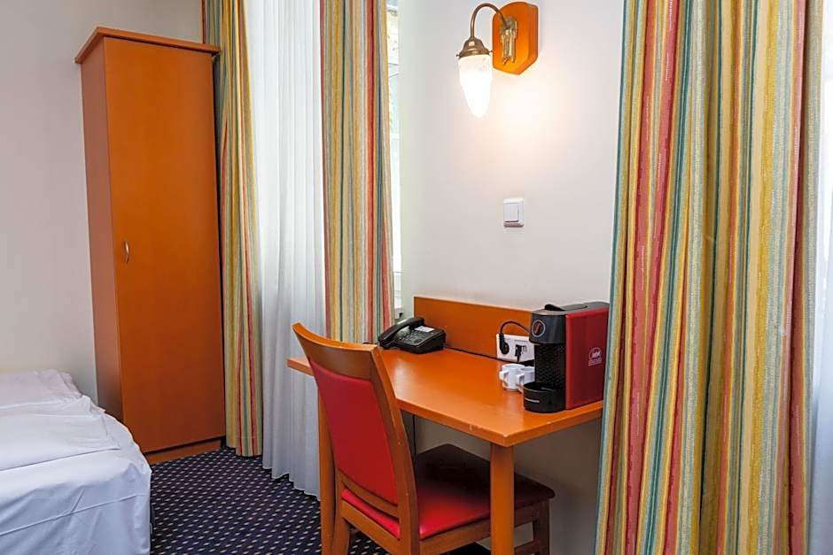 Suite Hotel 900m zur Oper