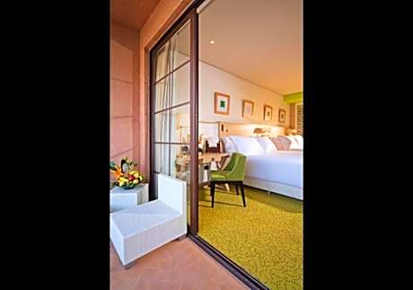 Deluxe Twin Room With Garden View @Du Golf Area