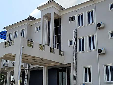 Camas Hotel & Suite Asero Abeokuta