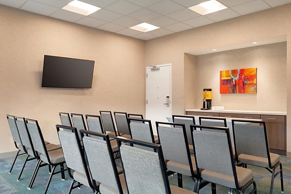 Home2 Suites By Hilton Woodland Hills Los Angeles