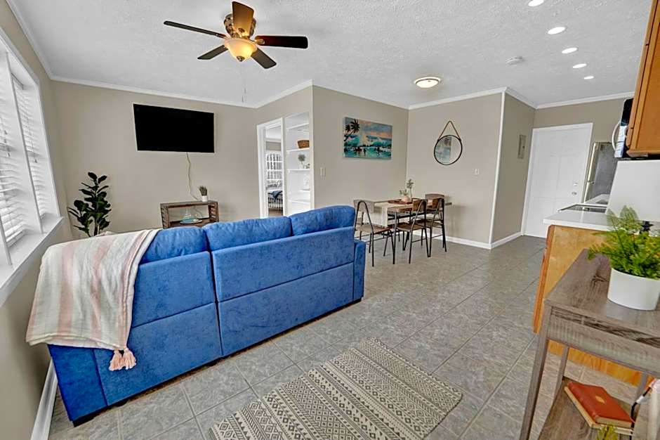 Sea Foam Suites