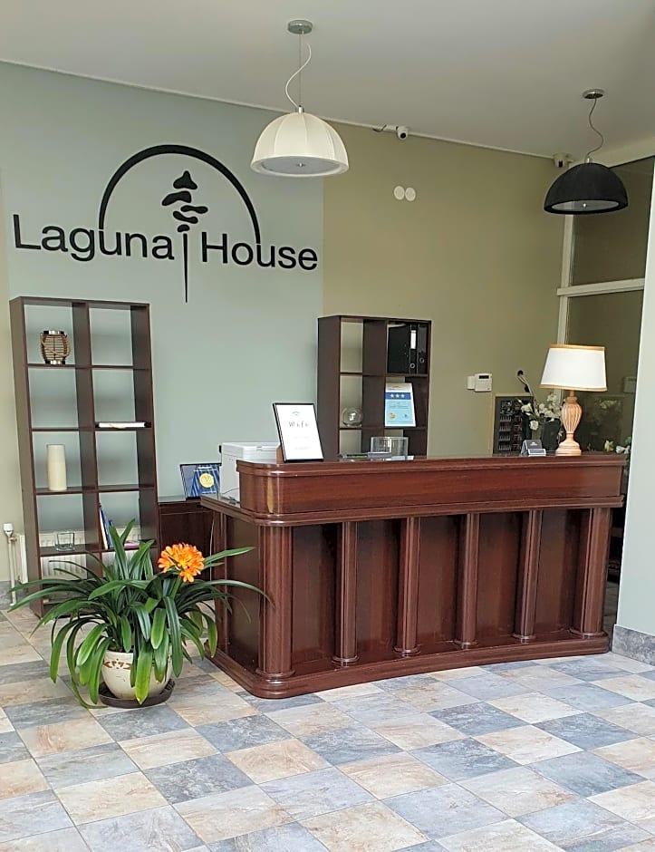 Laguna House