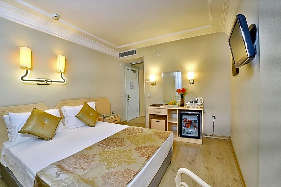 The Time Hotel Old City