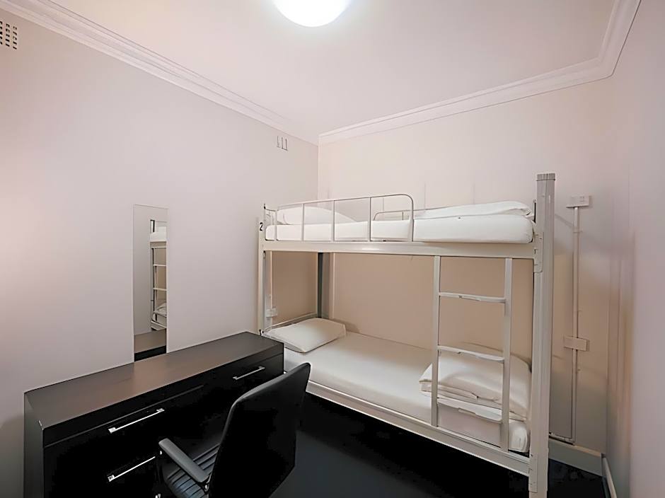 Urban Nomad - Potts Point  (18 - 39 only)