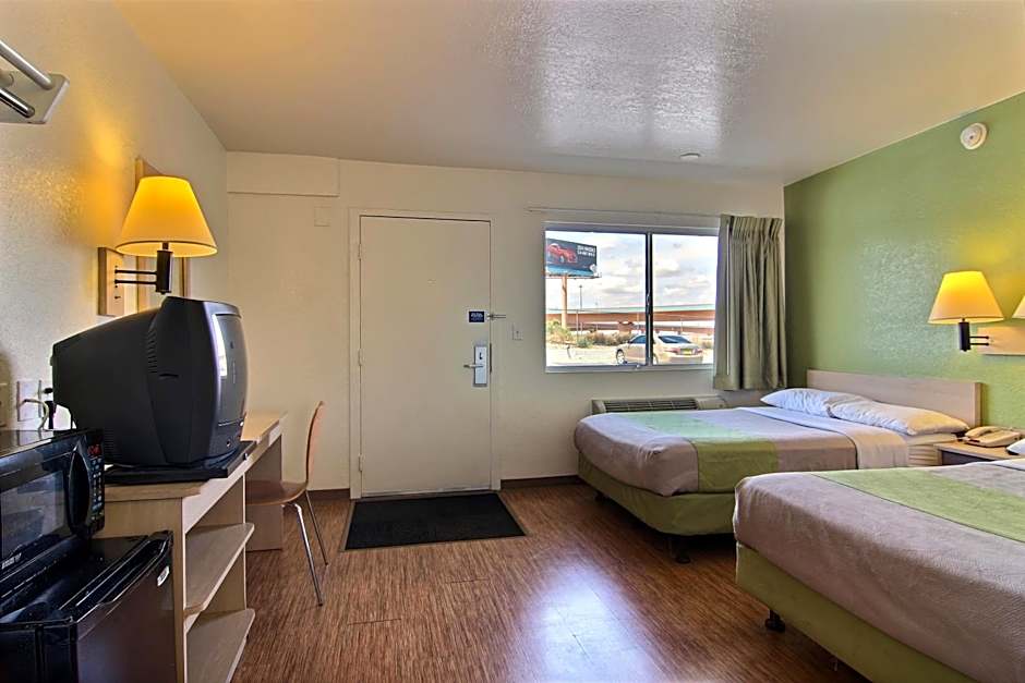 Motel 6-Albuquerque, NM - Midtown
