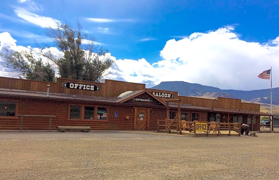 Yellowstone Valley Inn