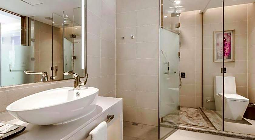 Lavande Hotel Yantai Laiyang City Center