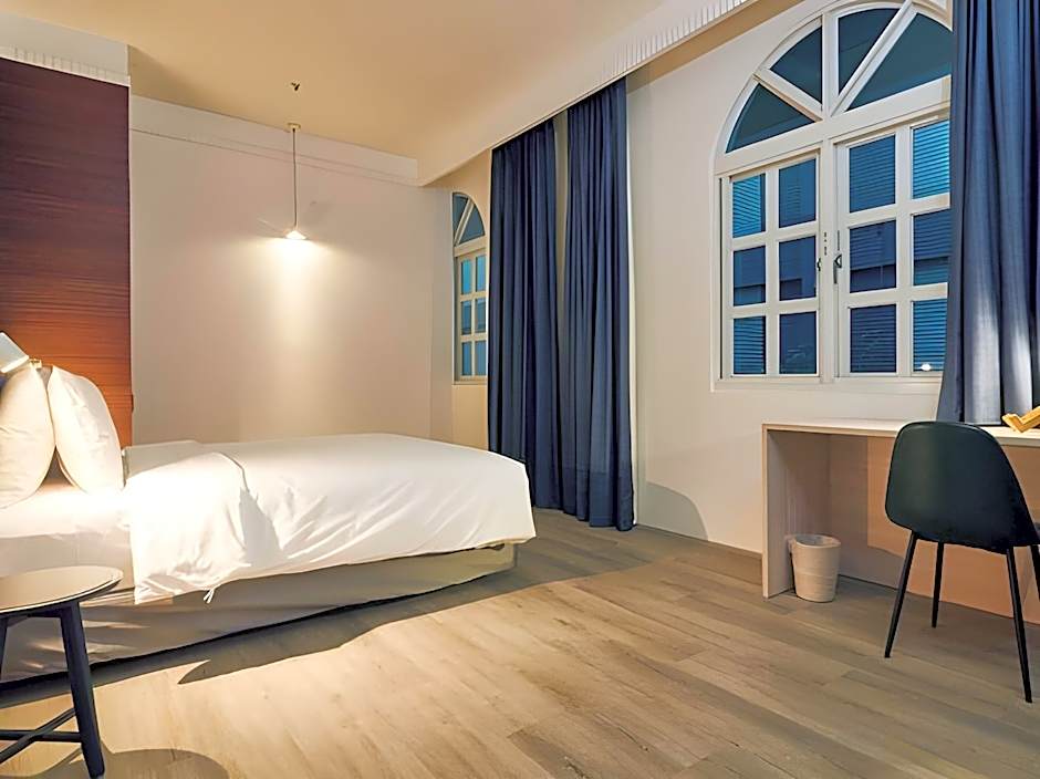 CHECK inn Select Taipei Nangang