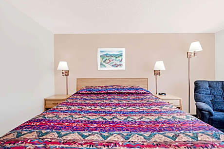 1 Queen Bed Non-Smoking