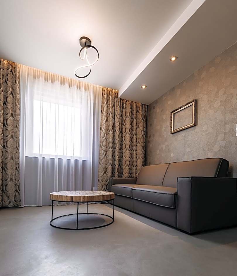 VILLA BRICOLA - Boutique Apartments