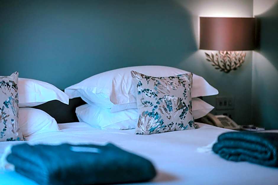 Hogarths Stone Manor