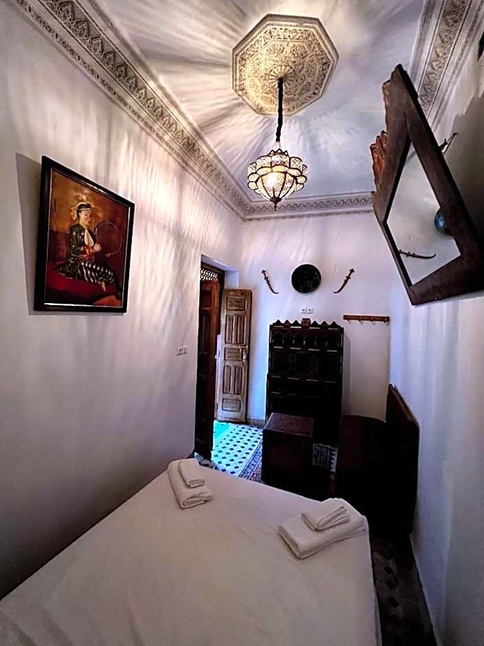 Photo 1 of 7 of Triple Room with Private External Bathroom