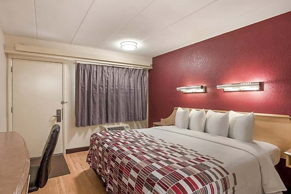 Red Roof Inn - Philadelphia Trevose