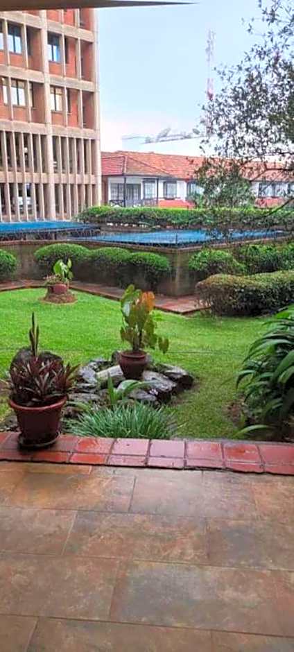 Longonot Place Serviced Apartment-Nairobi, City Centre CBD