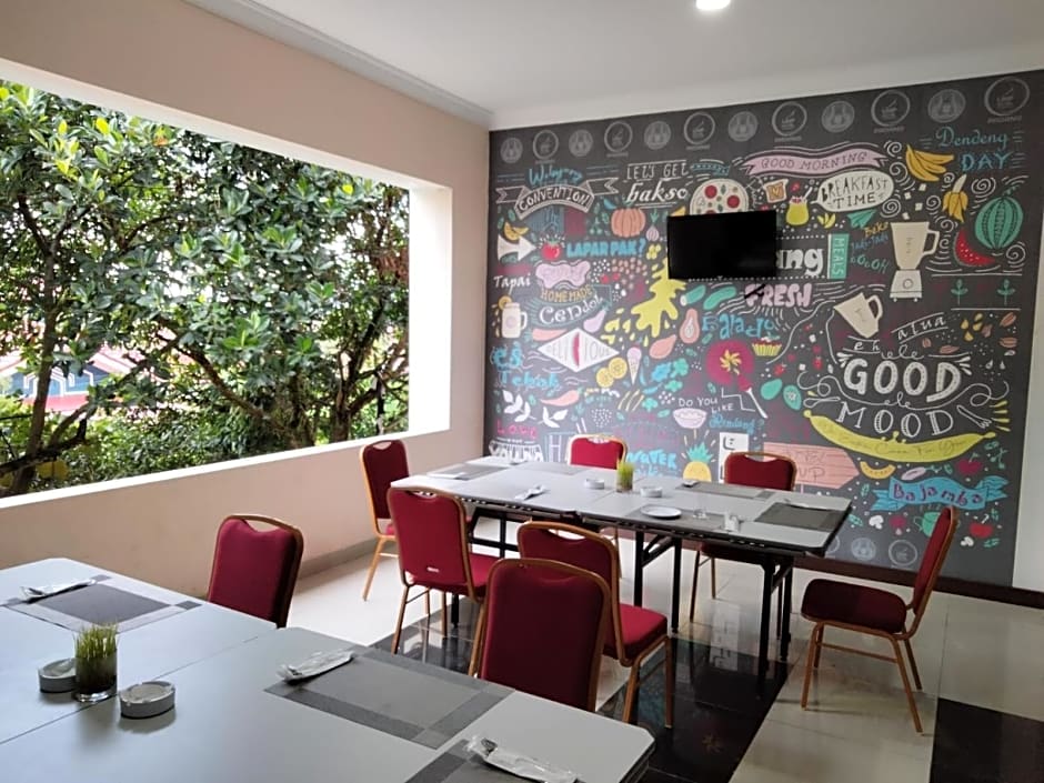 UNP Hotel & Convention