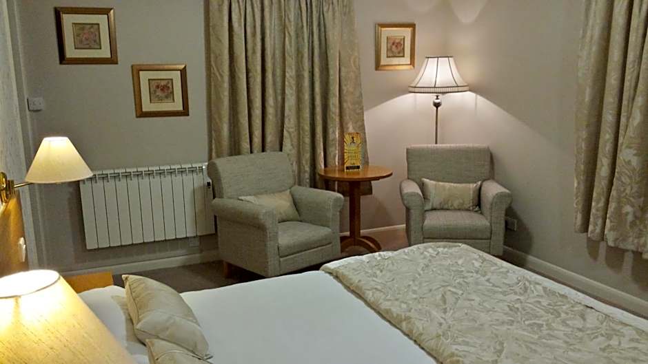 Sturdy`s Castle - Historic Coaching Inn near Blenheim Palace, Oxfordshire