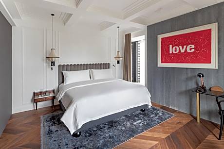 King Room with Terrace