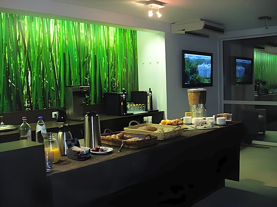 Travel Hotel Kruisem