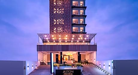 ASTON Pekalongan Syariah Hotel & Conference Center