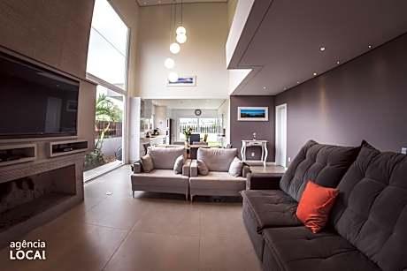 Rosa Internacional - Surfland