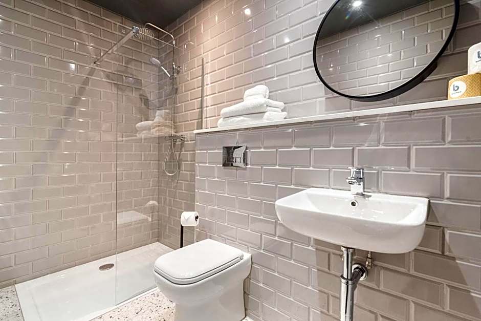 King Street Aparthotel