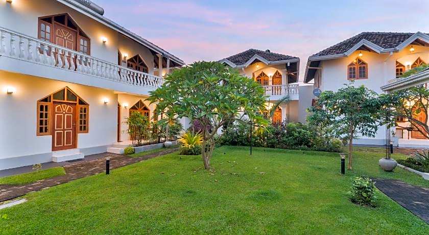 Paradise Holiday Village