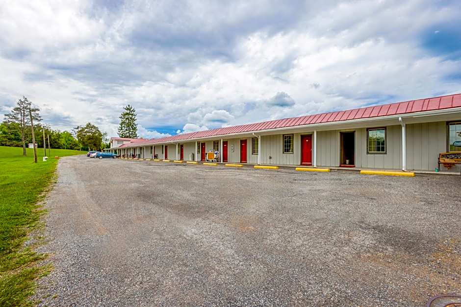 Budget Inn By OYO Natural Bridge I-81