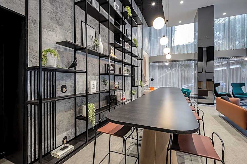 Travelodge Hotel Melbourne Docklands