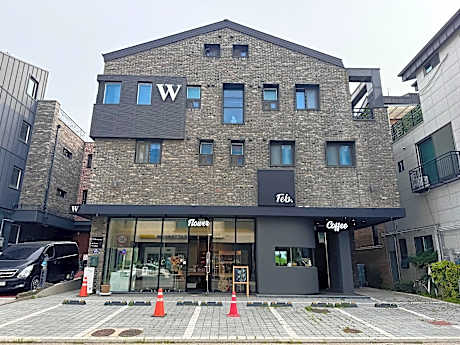 W Premium Guesthouse Incheon airport