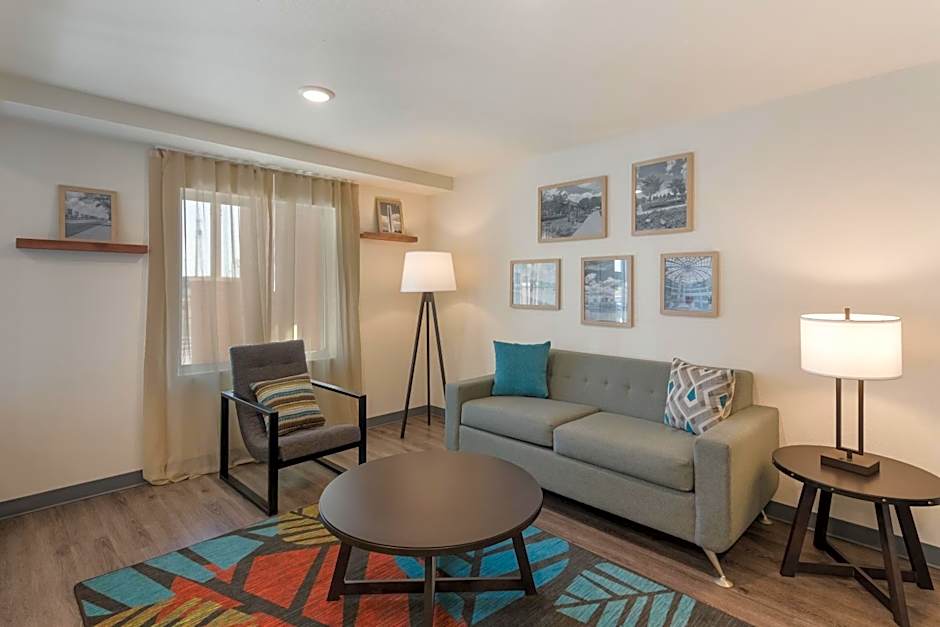 WoodSpring Suites Dayton North