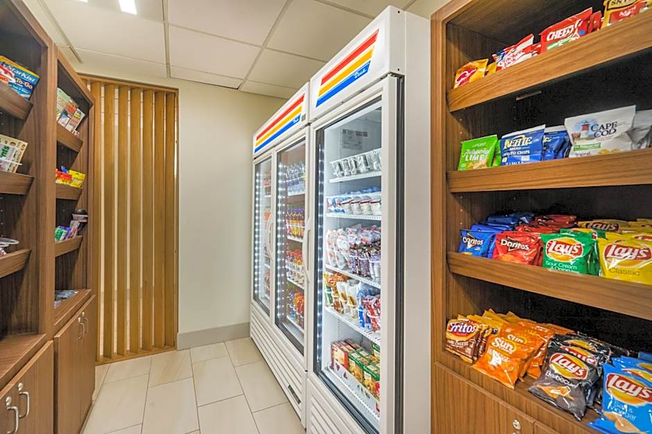Holiday Inn Express Hotel & Suites Louisville East By IHG