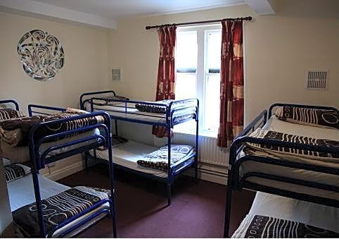 Photo 1 of 2 of 6-Bed Mixed Dormitory Room