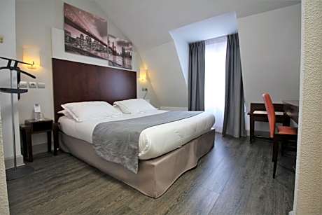 Comfort King Room - Non-Smoking