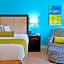 Silver Palms Inn