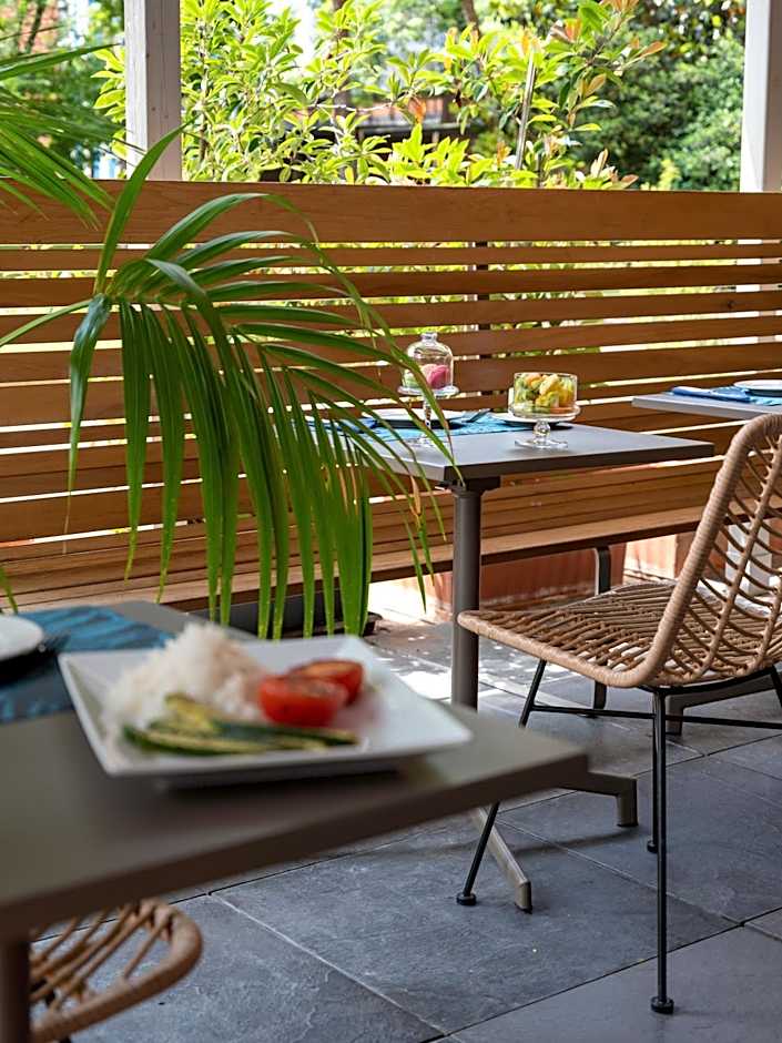 Elizabeth Lifestyle Hotel