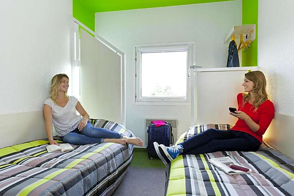 UNISOTEL ex hotelF1 Saint Brieuc