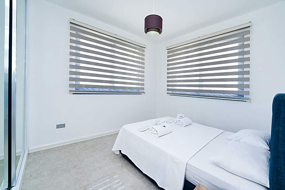 Photo 1 of 16 of 1 King Bed Suite