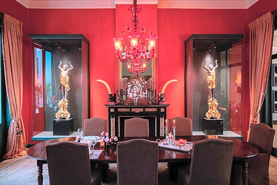 Cabosse, Boutique Palace & Spa