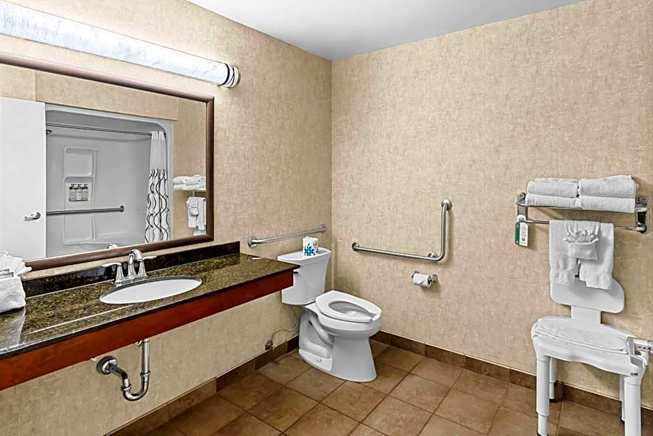 Heartland Inn & Suites, SureStay Collection by Best Western