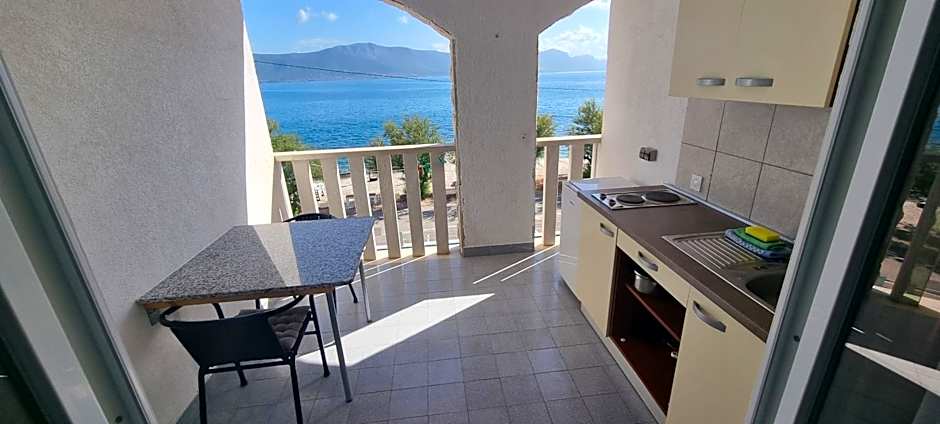 Villa Ana