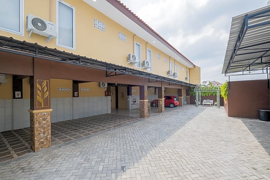 RedDoorz Syariah near RSUD Dr Iskak Tulungagung