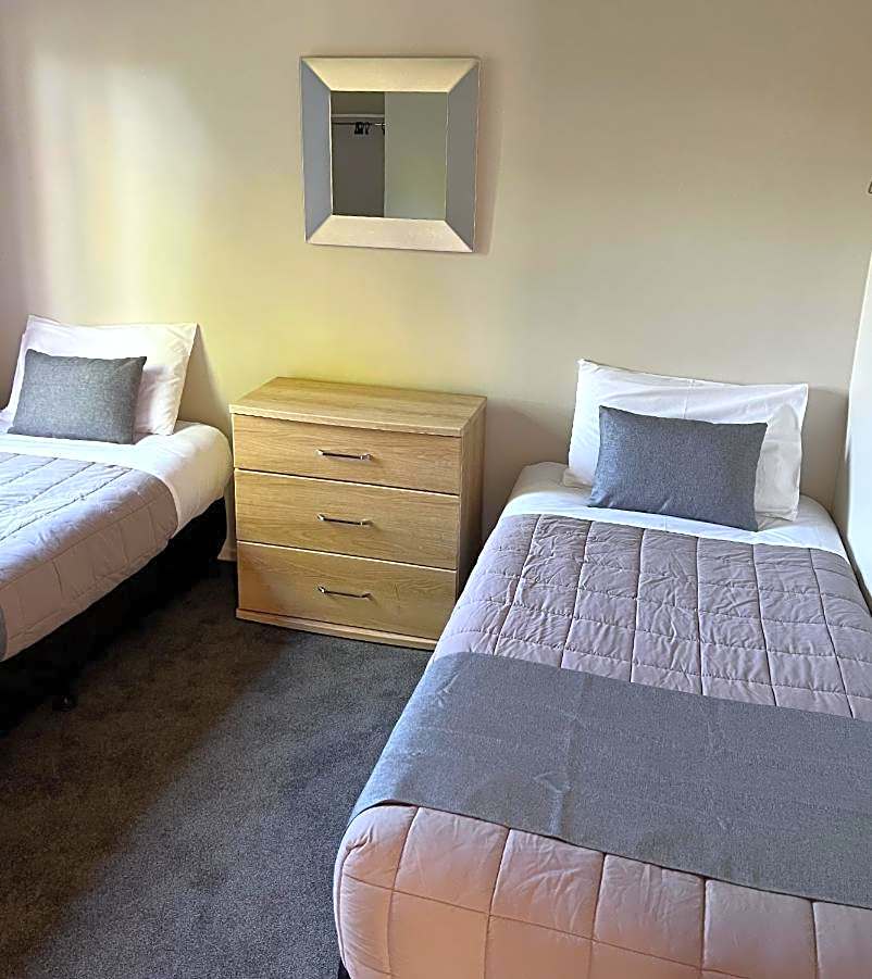 Jade Court Motor Lodge