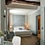 GombitHotel